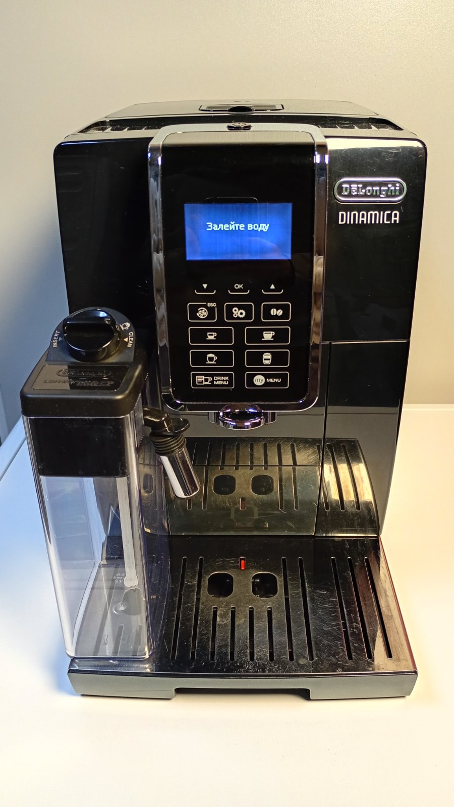 1 Кавомашина Delonghi Dinamica Black - Зображення 1